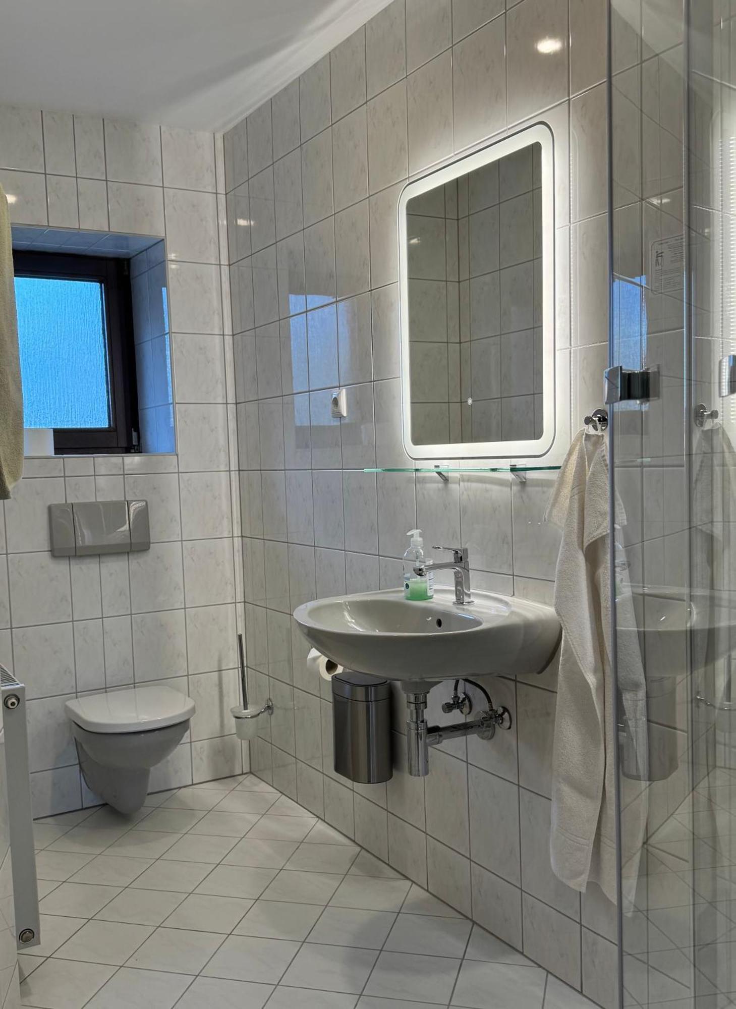 Landgasthof & Hotel Waldeck Treuen Екстериор снимка