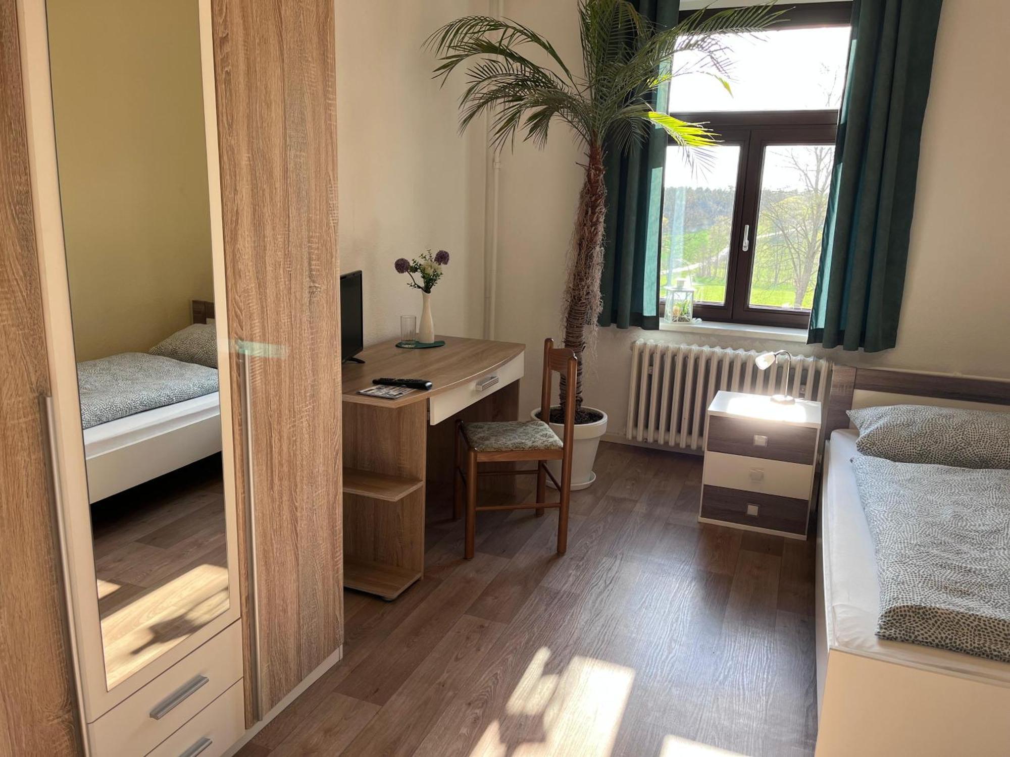 Landgasthof & Hotel Waldeck Treuen Екстериор снимка
